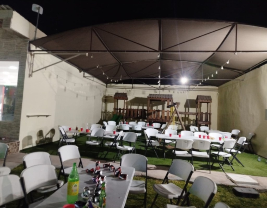 Clausuran salón de fiestas por presencia de menores consumiendo alcohol y falta de&nbsp;permiso