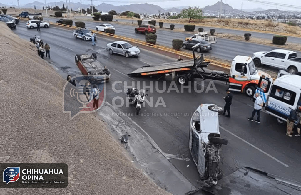 Periférico convertido en trampa: diésel provoca choques y autos&nbsp;volcados